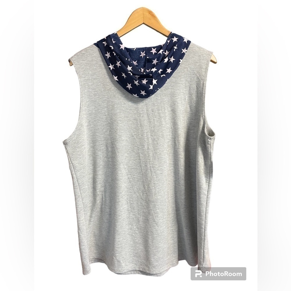 See N Love sleeveless hoodie - Picture 4 of 4